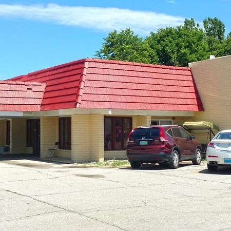 America Best Value Inn Webster City Exterior photo