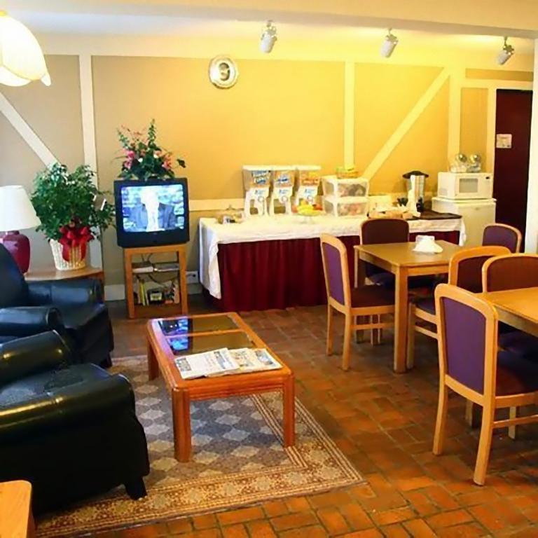 America Best Value Inn Webster City Restaurant photo