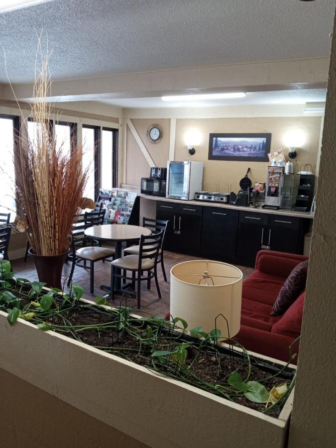 America Best Value Inn Webster City Exterior photo