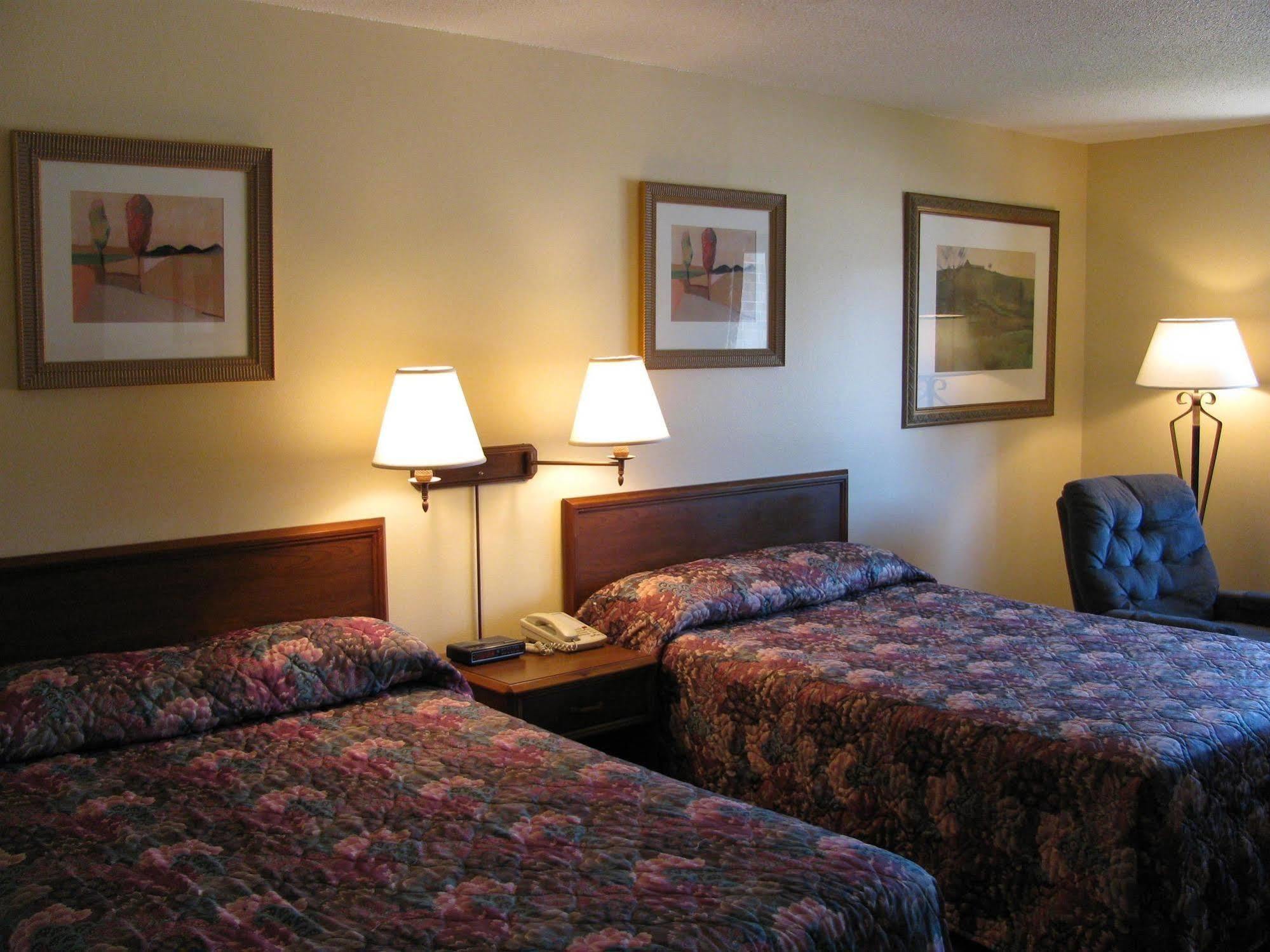 America Best Value Inn Webster City Exterior photo